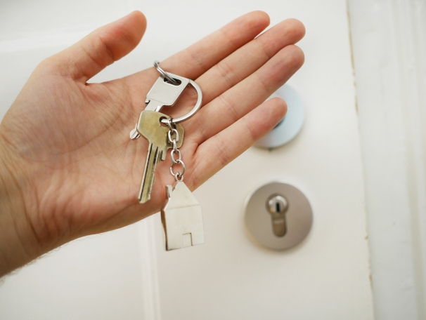 https://JonathanB.StopRentingStartOwning.com